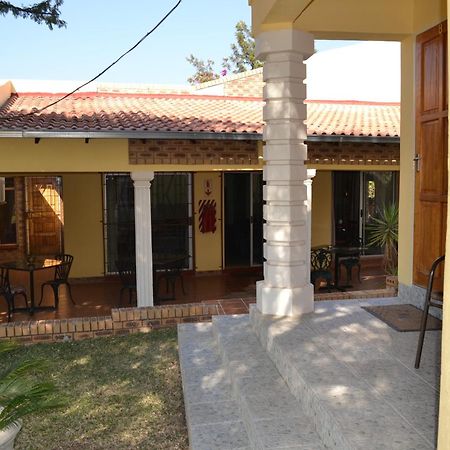 Kamogelo Guest House Pilanesberg Exterior photo