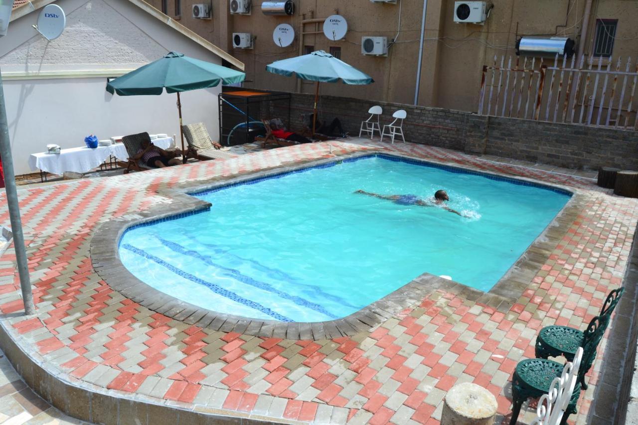 Kamogelo Guest House Pilanesberg Exterior photo