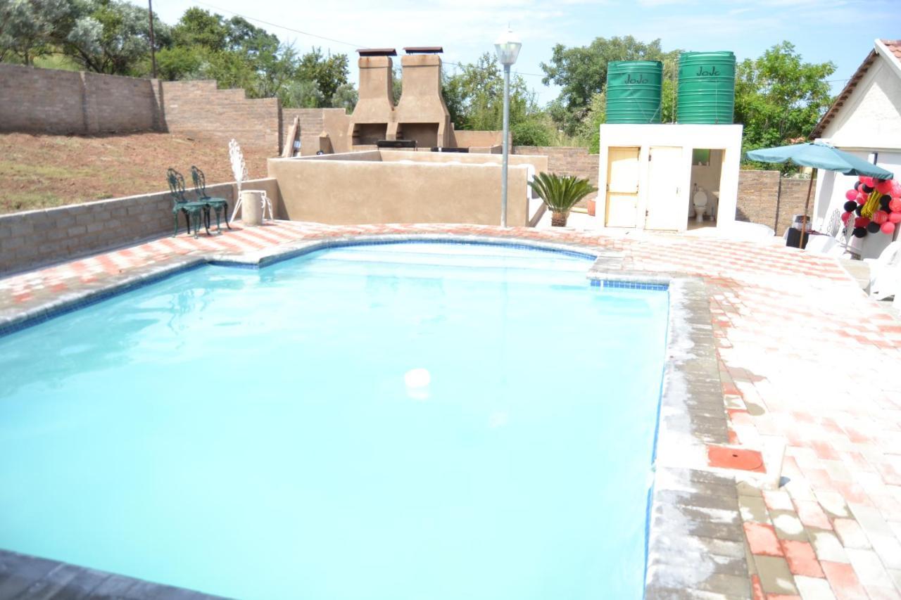 Kamogelo Guest House Pilanesberg Exterior photo