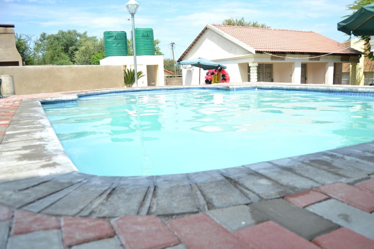 Kamogelo Guest House Pilanesberg Exterior photo