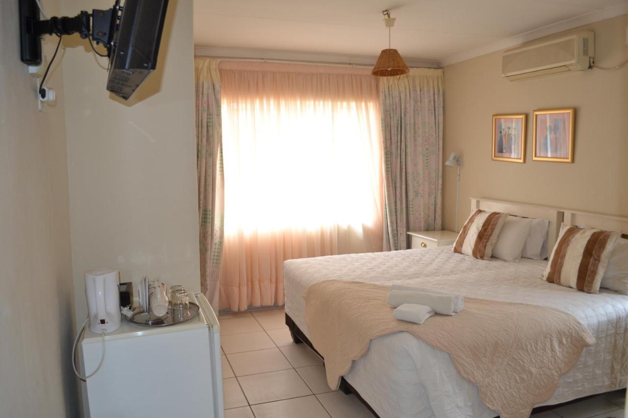 Kamogelo Guest House Pilanesberg Exterior photo